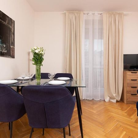 City Center Apartment Elektoralna By Noclegi Renters Варшава Екстер'єр фото