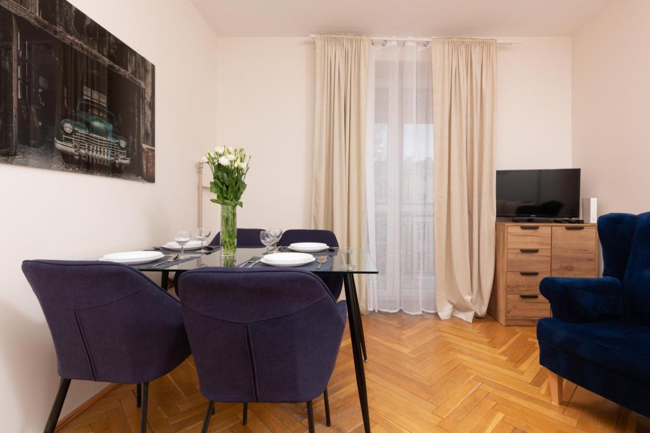 City Center Apartment Elektoralna By Noclegi Renters Варшава Екстер'єр фото