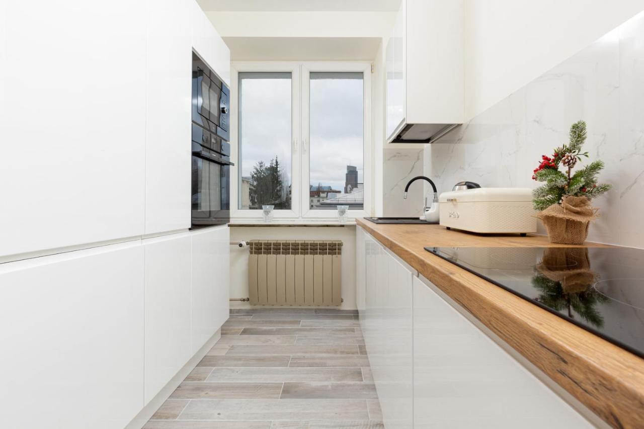 City Center Apartment Elektoralna By Noclegi Renters Варшава Екстер'єр фото